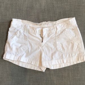 Abercrombie & Fitch White Shorts size 0